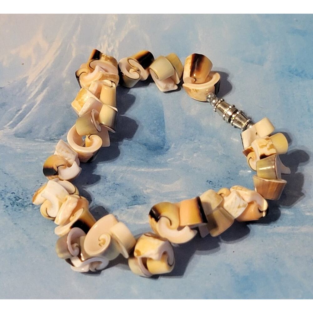 Vintage Shell Nugget Bracelet Beach Jewelry, Chunky, 7" Long Sbr-58 View 2